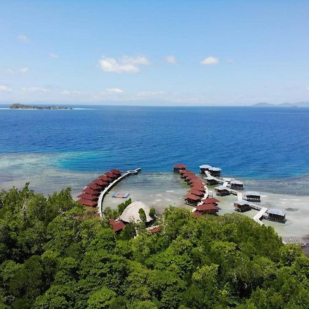 Korpak Villa & Resort Raja Ampat Saonek Extérieur photo