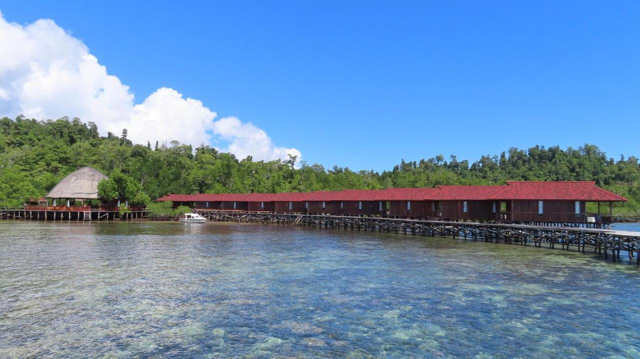 Korpak Villa & Resort Raja Ampat Saonek Extérieur photo