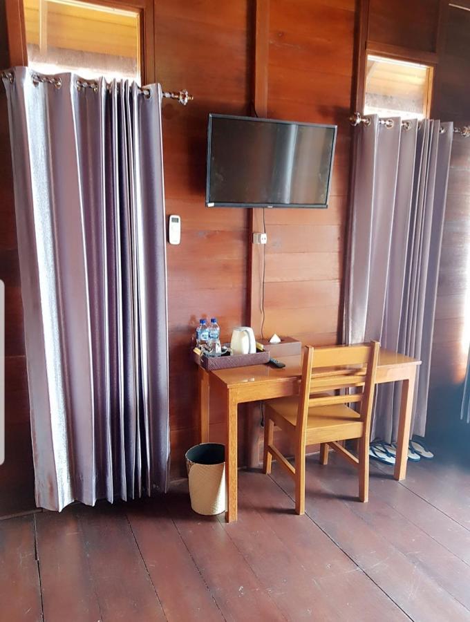 Korpak Villa & Resort Raja Ampat Saonek Extérieur photo