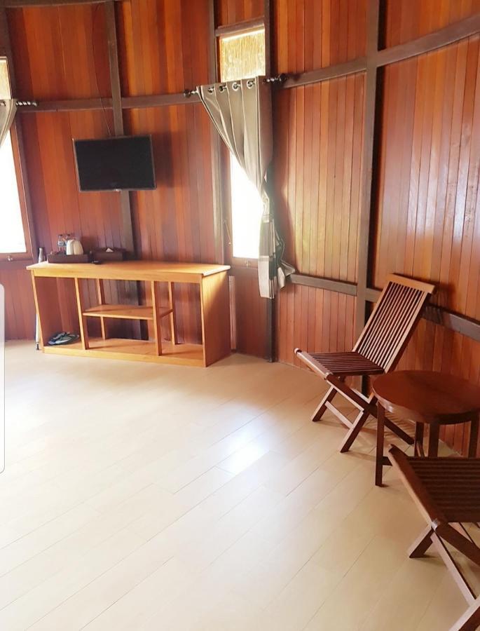 Korpak Villa & Resort Raja Ampat Saonek Extérieur photo