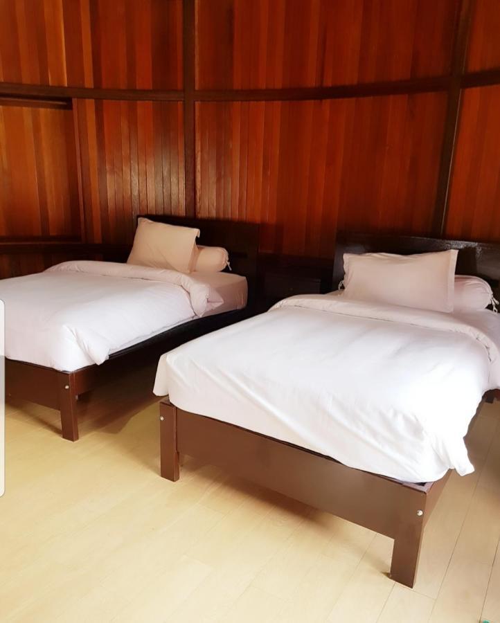 Korpak Villa & Resort Raja Ampat Saonek Extérieur photo